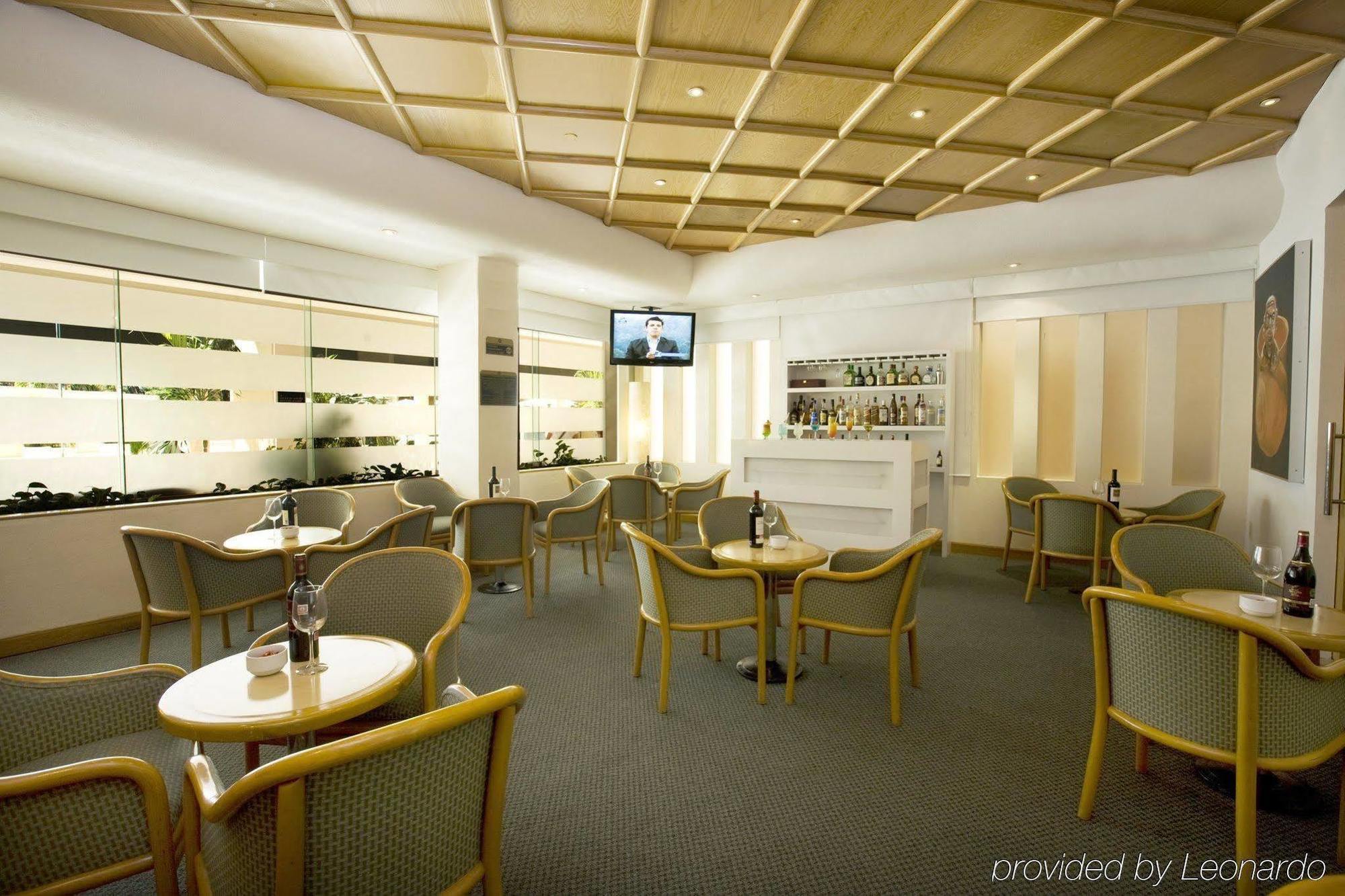 Fiesta Inn Ciudad Del Carmen Restaurant photo